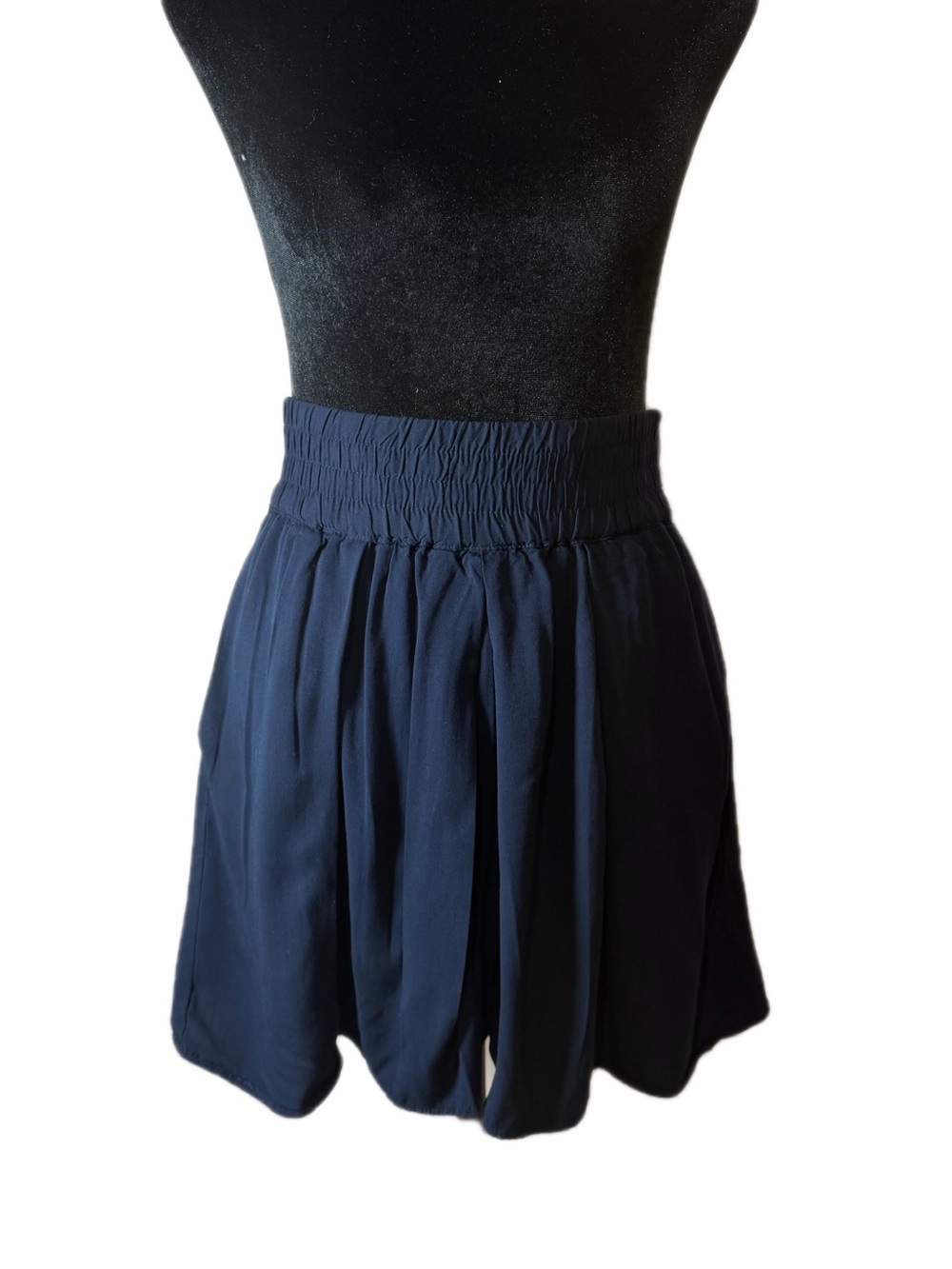 Mango MNG Suit Navy Flowy High-Waisted Shorts Size S